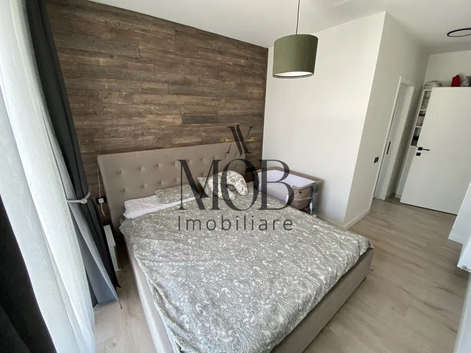 Apartament 3 camere, 2 bai, terasa 85 mp, etaj intermediar, garaj, in Buna Ziua