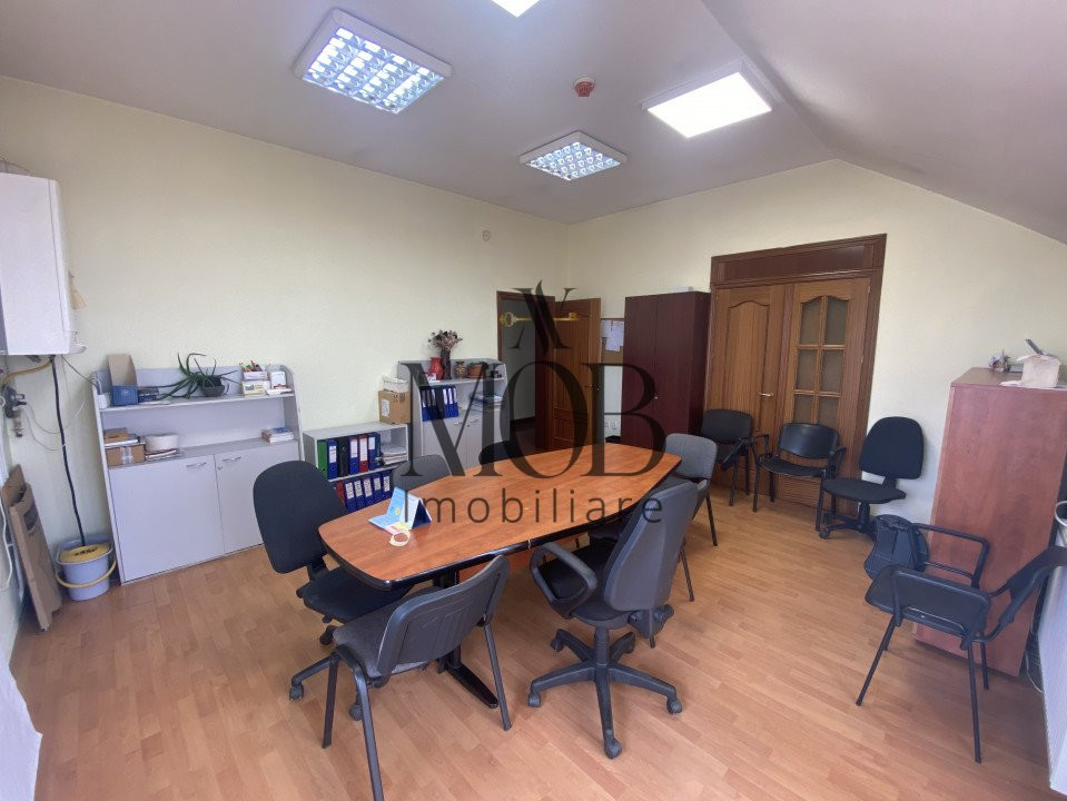 Apartament cu 4 camere decomandate, parcare, zona Buna Ziua