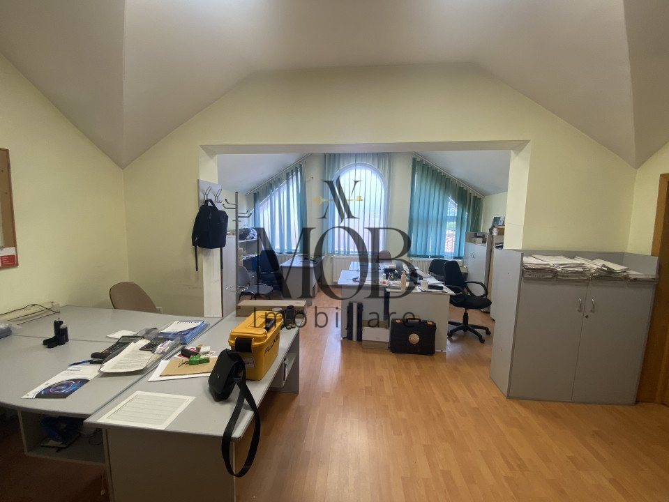 Apartament cu 4 camere decomandate, parcare, zona Buna Ziua