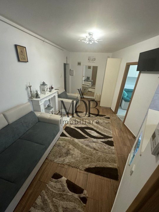 Apartament 3 camere, etaj intermediar, zona Eroilor