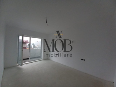 Apartament 2 camere, balcon, etaj intermediar, garaj, Calea Baciului