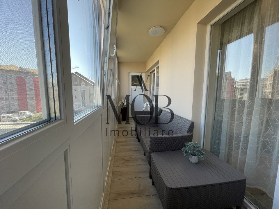 Apartament 3 camere, etaj intermediar, 2 balcoane, garaj, zona Porii