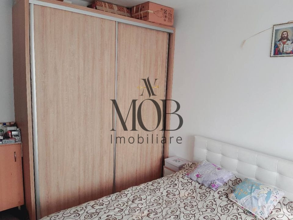 Apartament de 3 camere, 61mp, balcon, parcare, zona Sesul de Sus