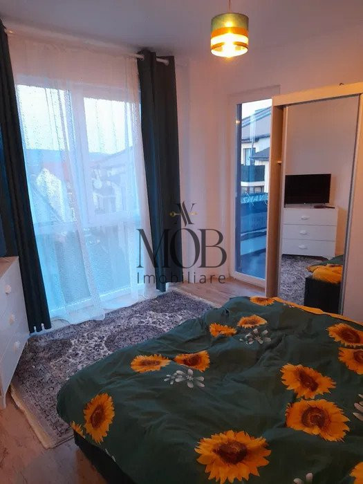 Apartament 3 camere, 2 bai, balcon, garaj, Teilor