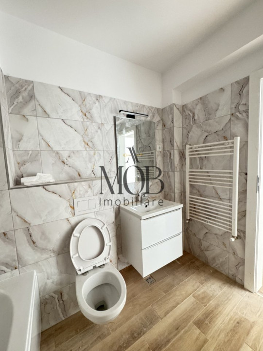 Apartament 2 camere, etaj intermediar, parcare, zona Terra