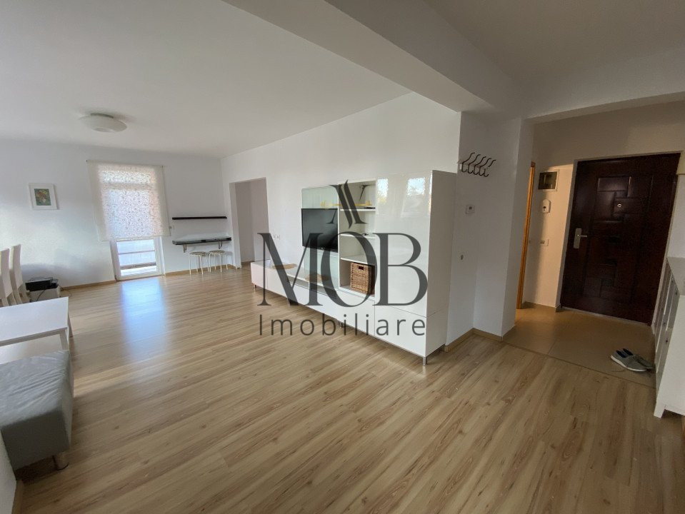 Apartament cu 3 camere, 2 bai, terasa, etaj intermediar, garaj, in Buna Ziua