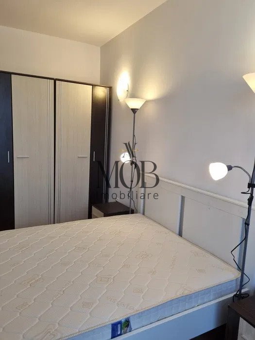 Apartament 2 camere de închiriat