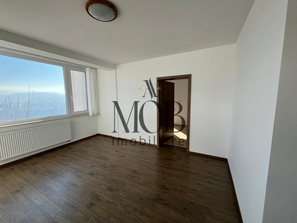 OPORTUNITATE INVESTITIE! Apartament 2 niveluri, 180mp, 5 camere, gradina.