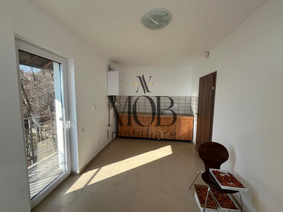 OPORTUNITATE INVESTITIE! Apartament 2 niveluri, 180mp, 5 camere, gradina.