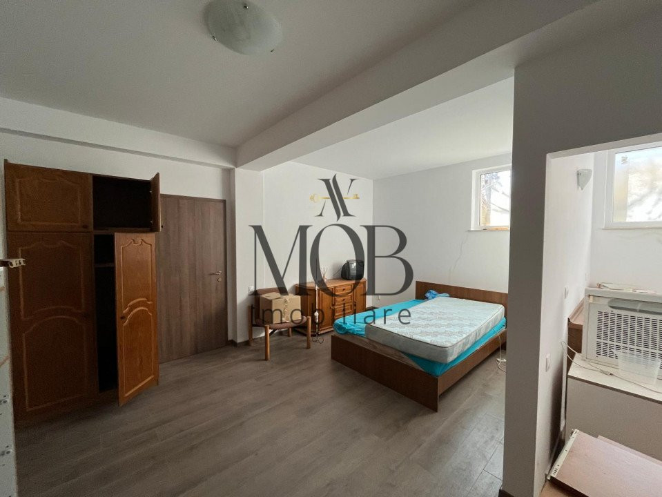 OPORTUNITATE INVESTITIE! Apartament 2 niveluri, 180mp, 5 camere, gradina.