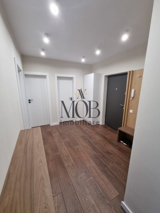 Apartament 3 camere, 2 bai, 76 mp, terasa 12 mp, garaj, Eroilor