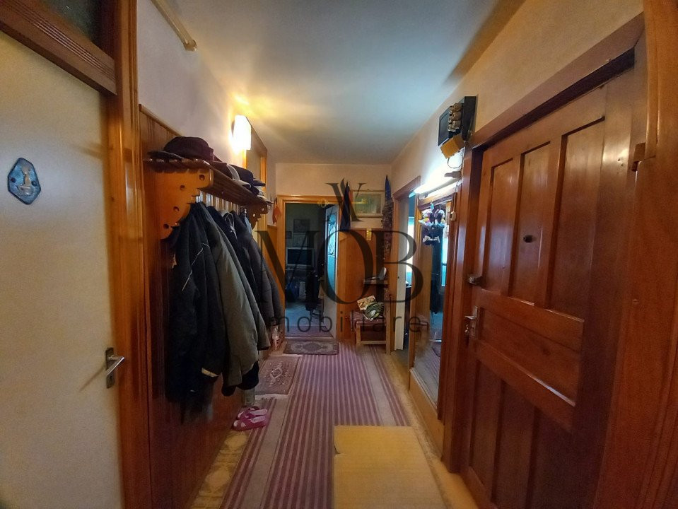 Apartament 3 camere decomandate, 2 bai, Intre Lacuri