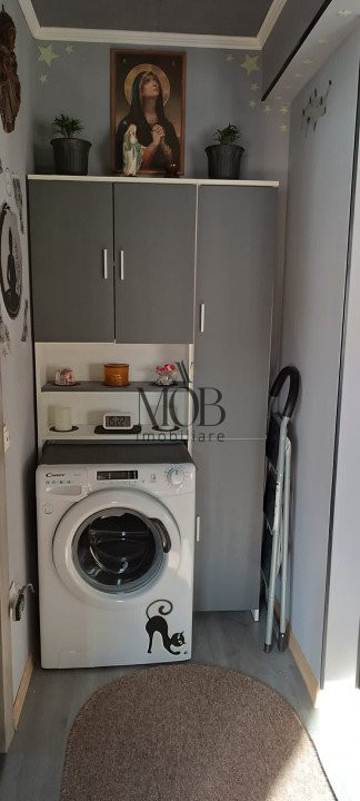 Apartament 2 camere, terasa 13 mp, etaj intermediar, parcare, Porii