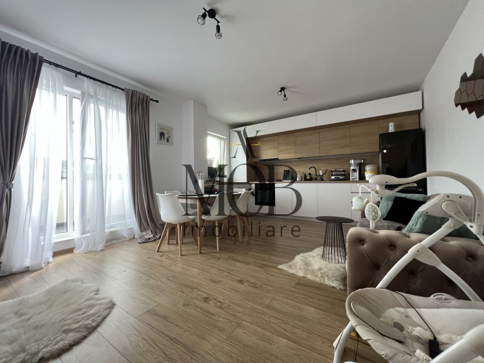 Apartament 2 camere, balcon, parcare, Sesul de Sus