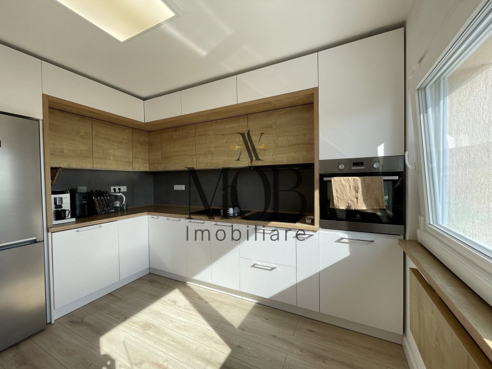 Apartament 2 camere decomandate, 54mp utili, parcare, zona Intre Lacuri