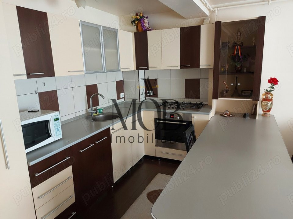 Apartament 3 camere, 65 MP, etaj intermediar, parcare, Teilor