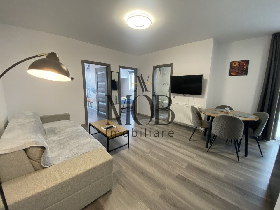 Apartament cu 3 camere, Razoare