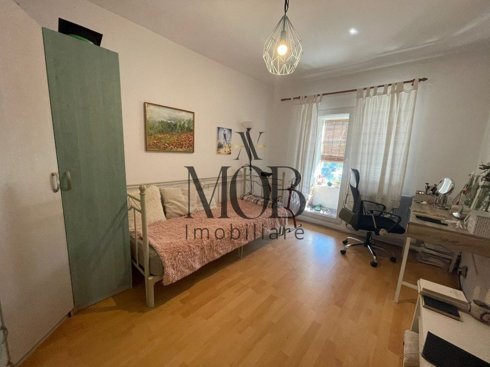 Apartament 3 camere decomandate, 62 MP, Baci zona Regal