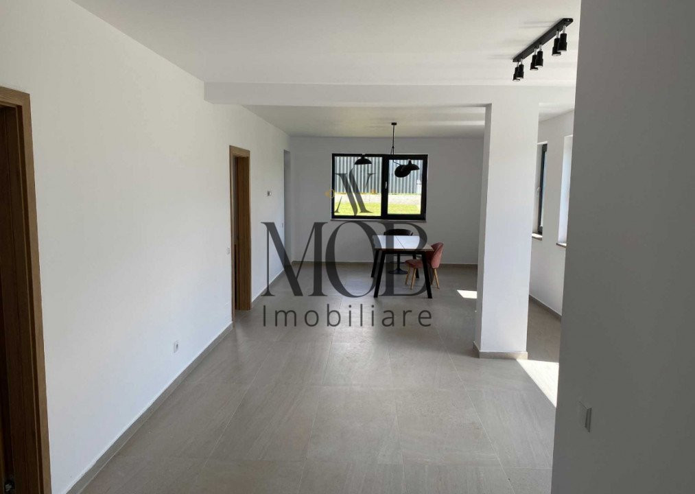 Apartament 3 camere, 80mp, gradina 200mp, parcare,  Sannicoara