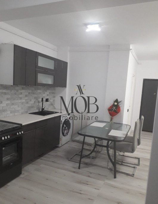 Apartament 3 camere, 61mp, balcon, etaj intermediar, garaj, zona Vivo