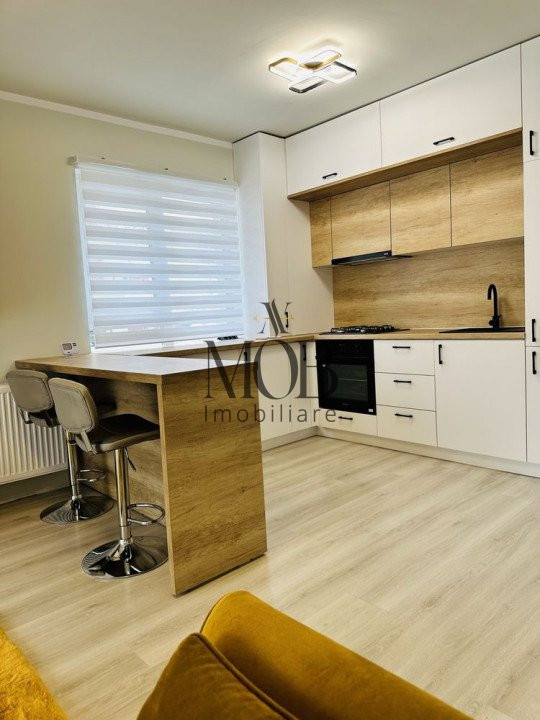 Apartament 2 camere, 2 gradini, parcare, Cetatii