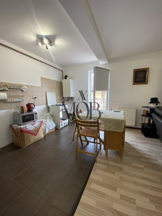 Apartament 3 camere, 2 bai, 88mp utili, terasa 30mp, parcare, zona Porii