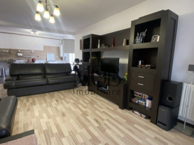 Apartament 3 camere, 2 bai, 88mp utili, terasa 30mp, parcare, zona Porii