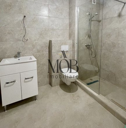 Apartament 2 camere, etaj Parter, finisat, garaj, Intre Lacuri.